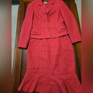 Fenn Wright Manson Cotton/linen  Red Flared Skirt Set.